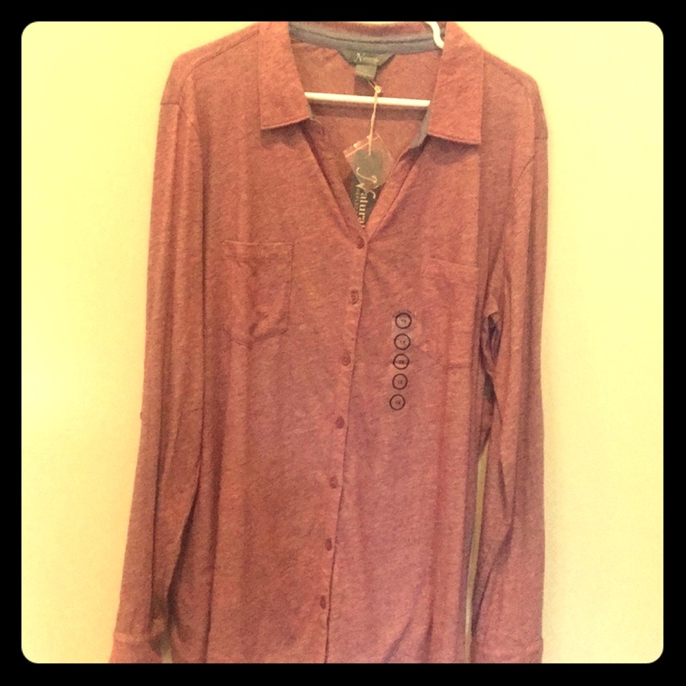 Half sleeve shirt